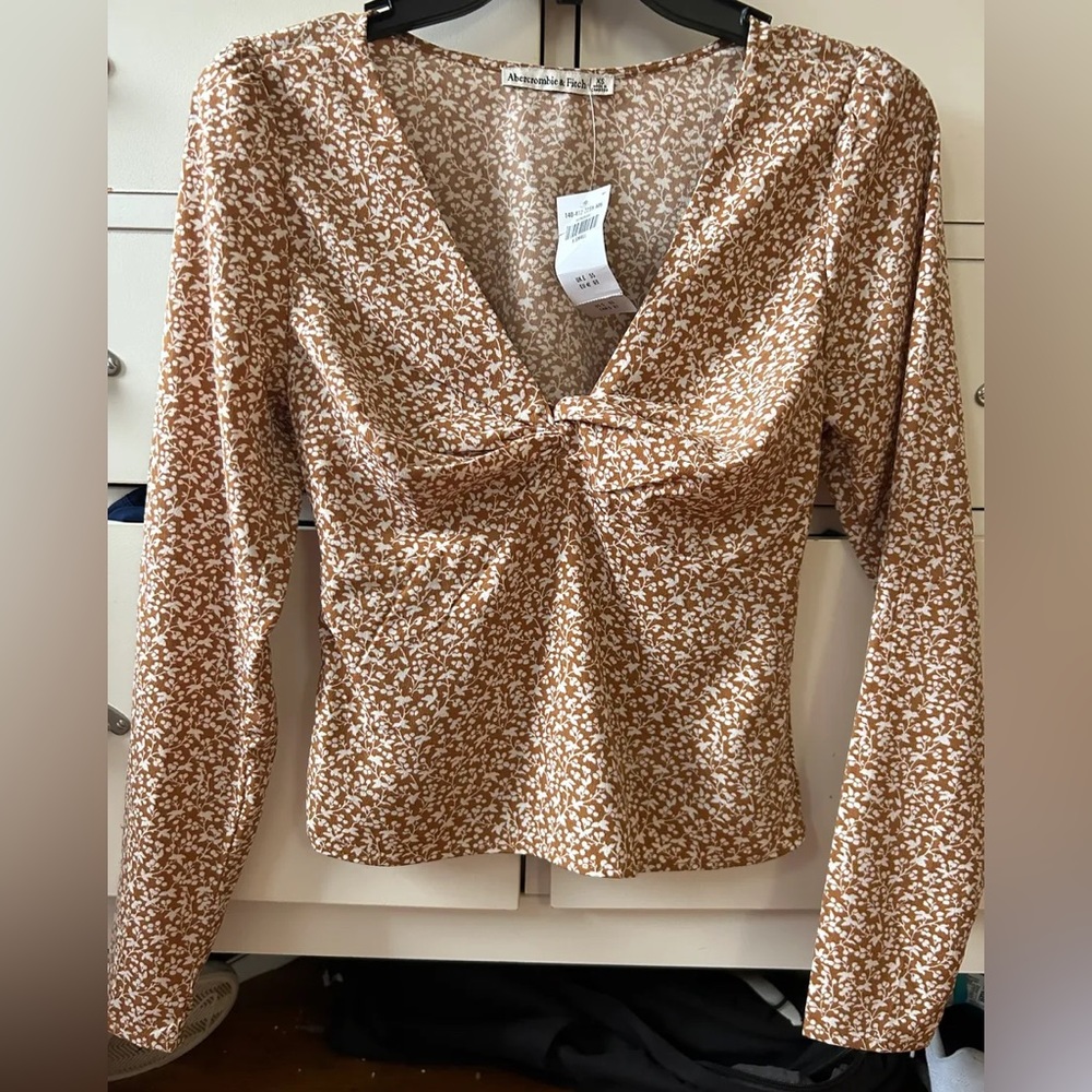XS Abercrombie and Fitch blouse